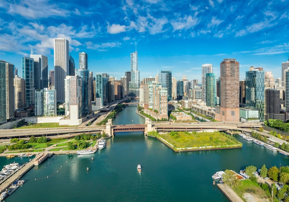 Aerial view of the Chicago River and downtown buildings, where SD Tech provides 24_7 HVAC services
